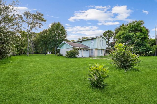 13922 Ambrose Street, Houston, TX 77045