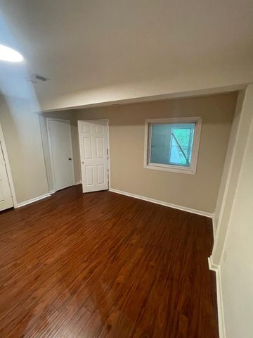 20313 Sunny Shores Drive B, Humble, TX 77346