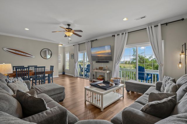 2302 Pointe Marsh Ln., North Myrtle Beach, SC 29582