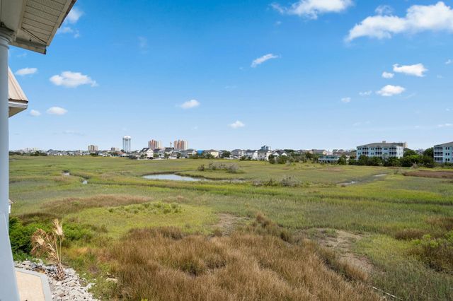 2302 Pointe Marsh Ln., North Myrtle Beach, SC 29582