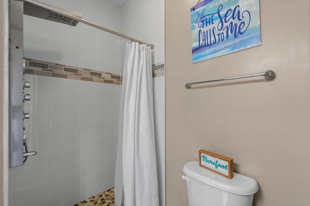 2302 Pointe Marsh Ln., North Myrtle Beach, SC 29582