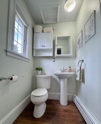 12 Palmer Ave, Saugus, MA 01906
