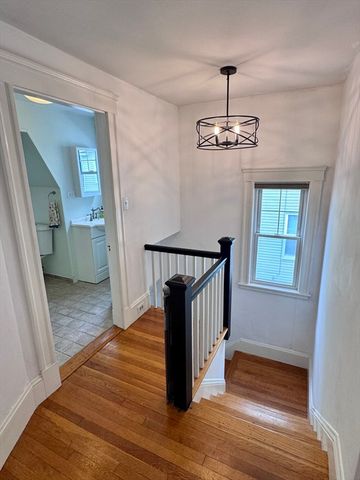 12 Palmer Ave, Saugus, MA 01906