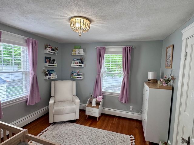 12 Palmer Ave, Saugus, MA 01906
