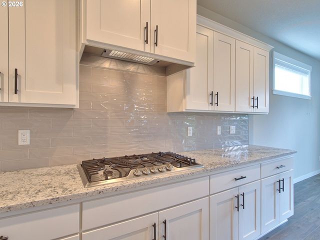 3686 Ne PIONEER St, Camas, WA 98607