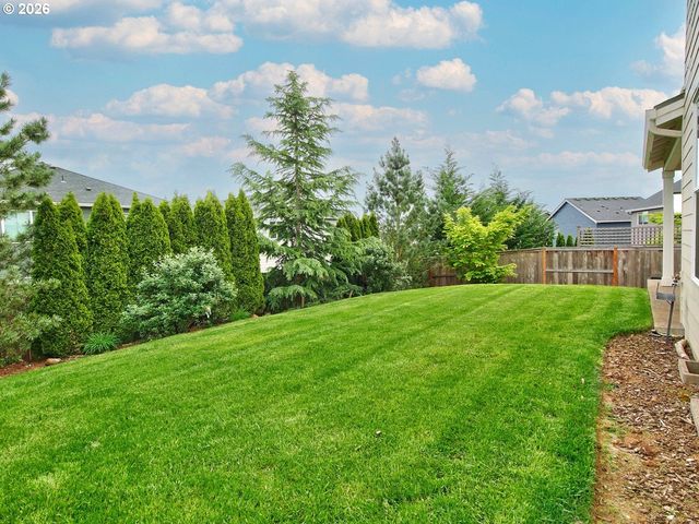 3686 Ne PIONEER St, Camas, WA 98607