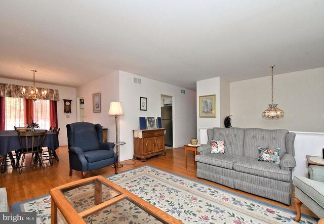 1002 TELEGRAPH RD, Perkasie, PA 18944