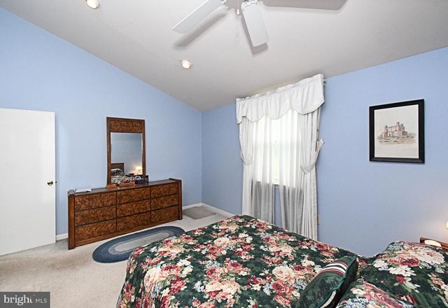 1002 TELEGRAPH RD, Perkasie, PA 18944