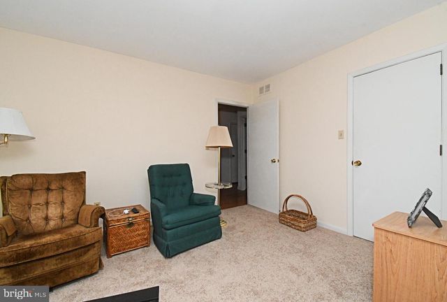 1002 TELEGRAPH RD, Perkasie, PA 18944