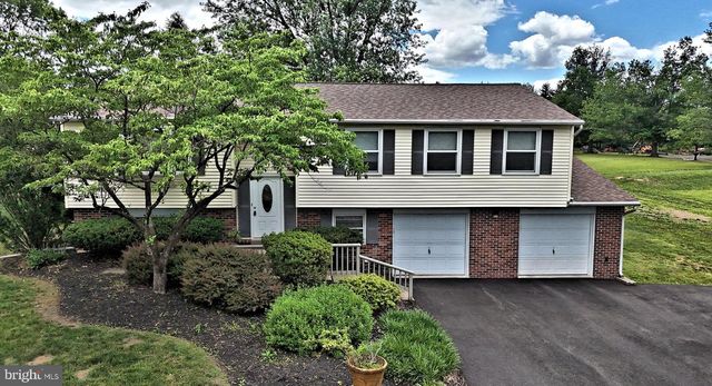 1002 TELEGRAPH RD, Perkasie, PA 18944