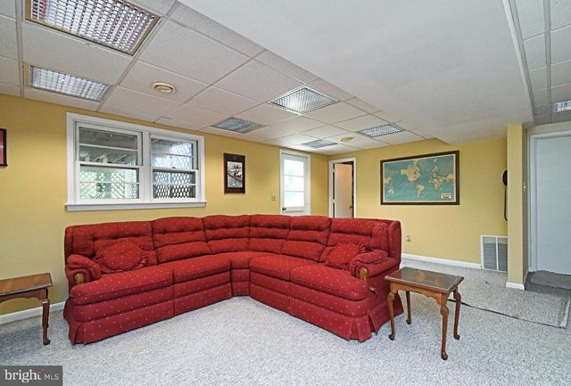 1002 TELEGRAPH RD, Perkasie, PA 18944