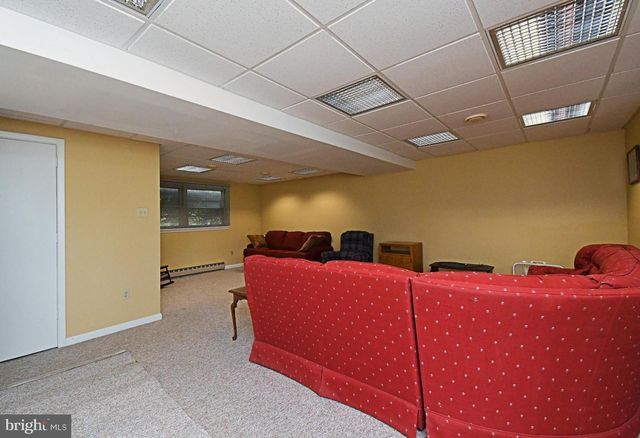 1002 TELEGRAPH RD, Perkasie, PA 18944