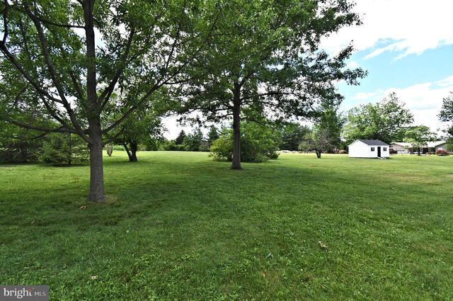1002 TELEGRAPH RD, Perkasie, PA 18944