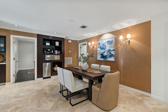10034 Meadow Lake Lane, Houston, TX 77042