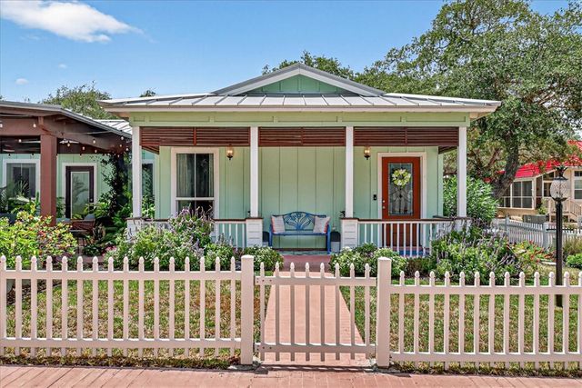 53 Old Cottage Beach, Rockport, TX 78382