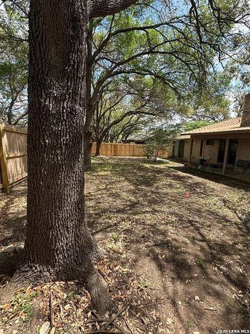 2511 Heather Path, San Antonio, TX 78232