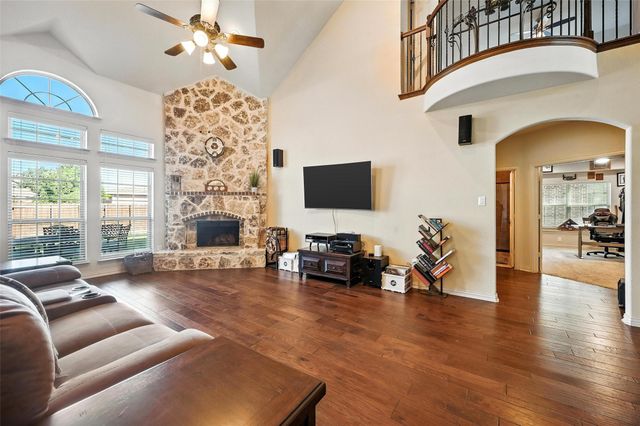 6153 Gibbons Creek Street, Fort Worth, TX 76179