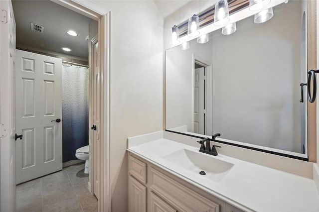 6153 Gibbons Creek Street, Fort Worth, TX 76179