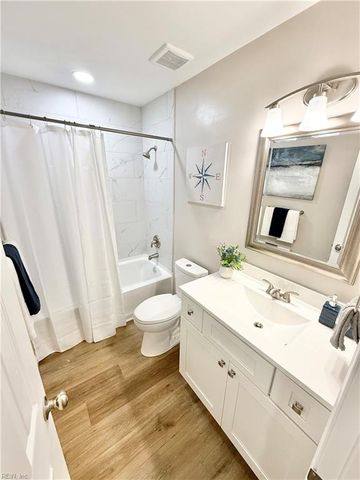 114 Ashford DR, Suffolk, VA 23434