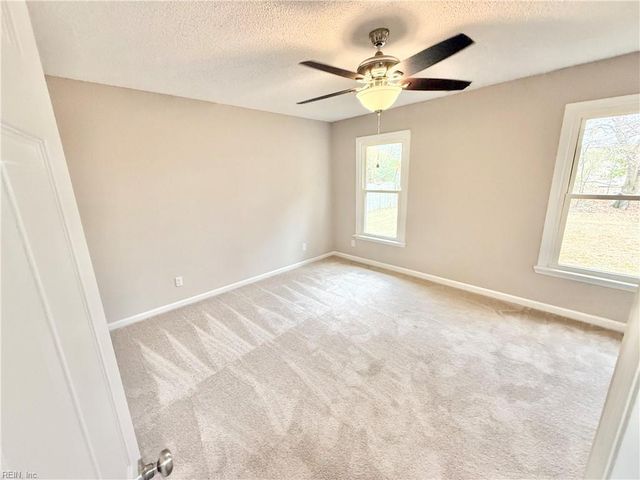 114 Ashford DR, Suffolk, VA 23434