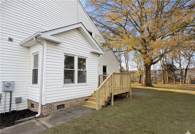 114 Ashford DR, Suffolk, VA 23434