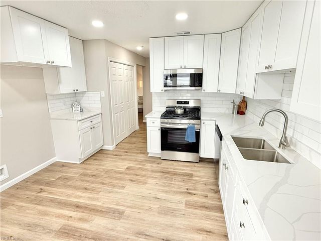 114 Ashford DR, Suffolk, VA 23434