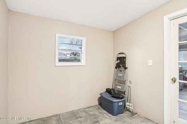 216 W FOX Street, Hastings, FL 32145