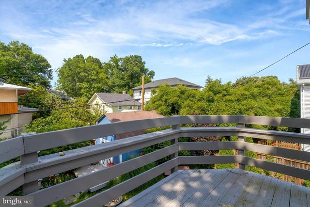 915 20TH ST S, Arlington, VA 22202