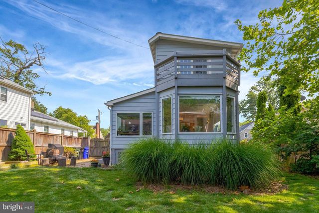 915 20TH ST S, Arlington, VA 22202