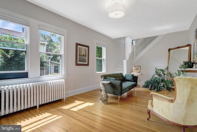 915 20TH ST S, Arlington, VA 22202
