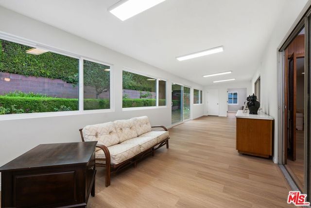 6204 S Corning Avenue, Los Angeles, CA 90056