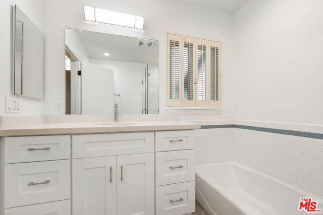 6204 S Corning Avenue, Los Angeles, CA 90056