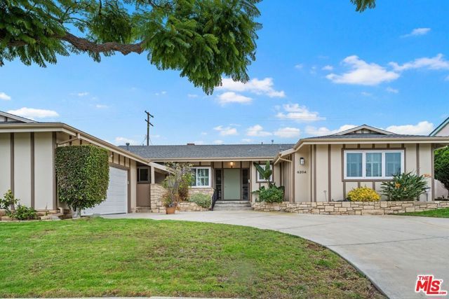6204 S Corning Avenue, Los Angeles, CA 90056