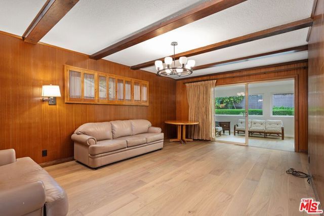 6204 S Corning Avenue, Los Angeles, CA 90056