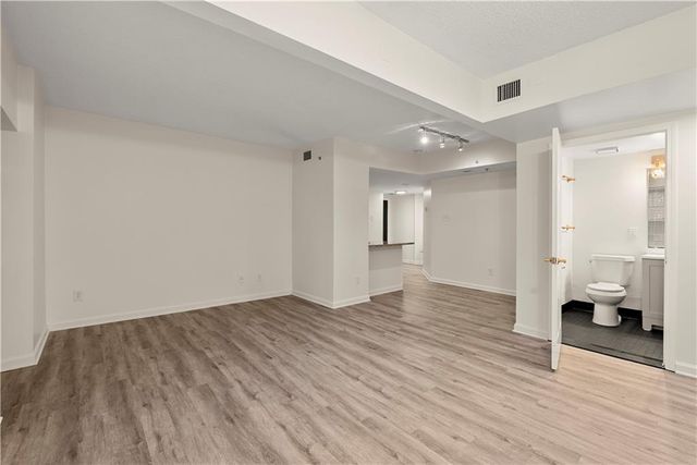 199 14th Street NE 201, Atlanta, GA 30309