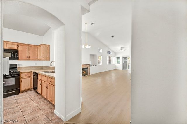 1745 Lily Pond Circle, Henderson, NV 89012