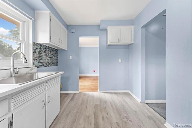 14466 Irene Street, Southgate, MI 48195