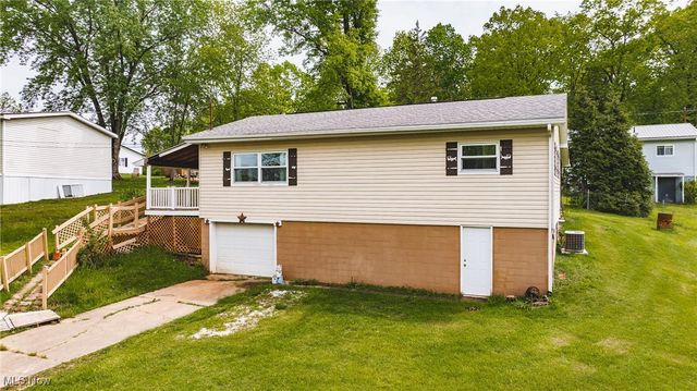 31 Timber Lane, Parkersburg, WV 26104