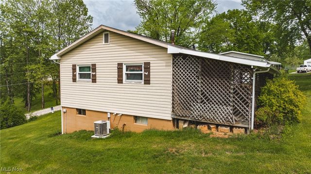 31 Timber Lane, Parkersburg, WV 26104
