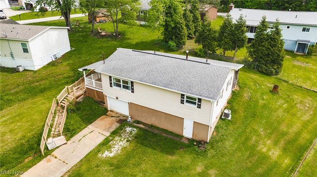 31 Timber Lane, Parkersburg, WV 26104