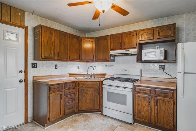 31 Timber Lane, Parkersburg, WV 26104