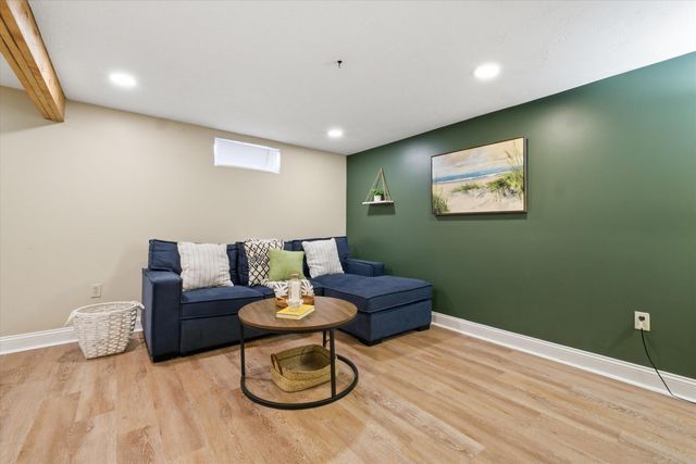 80 English Range Road, Derry, NH 03038