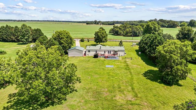 792 Ellis Road, Elko, GA 31025