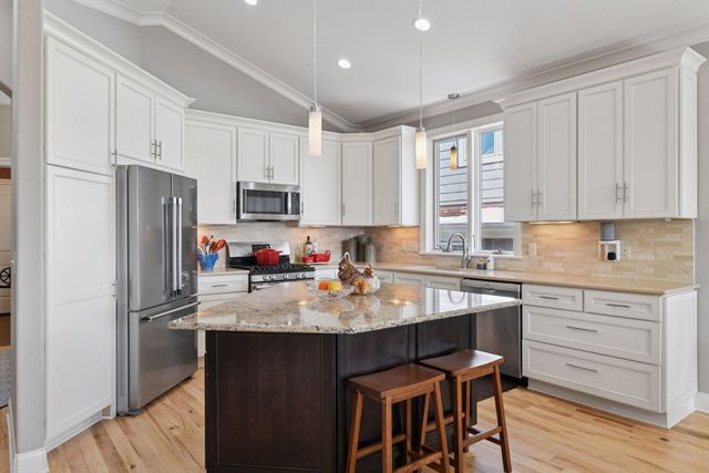 17435 Sanctuary Drive, Minnetonka, MN 55391