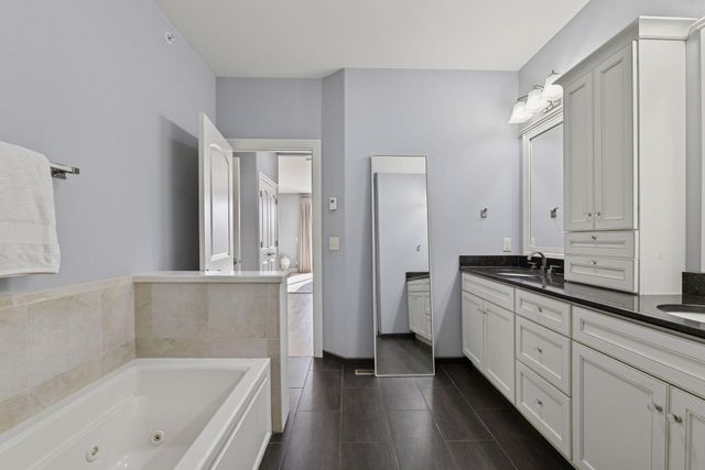 17435 Sanctuary Drive, Minnetonka, MN 55391
