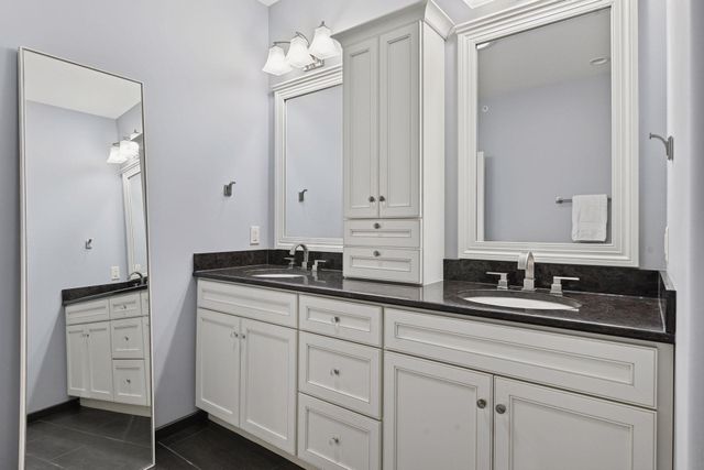 17435 Sanctuary Drive, Minnetonka, MN 55391