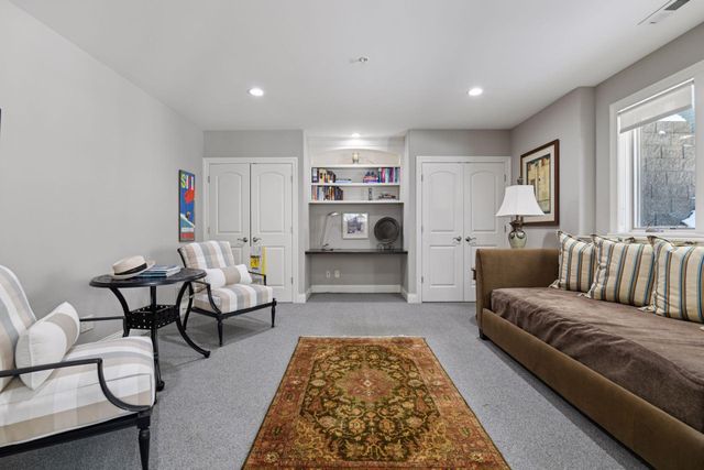 17435 Sanctuary Drive, Minnetonka, MN 55391