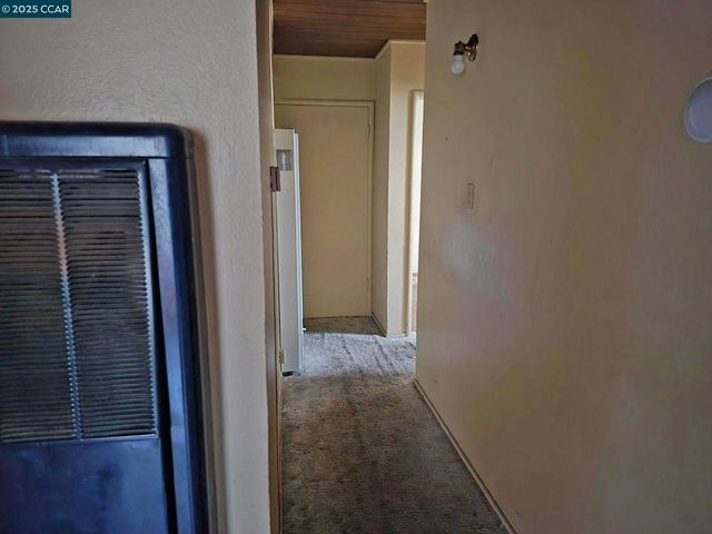 3135 Alta Mira Dr, Richmond, CA 94806