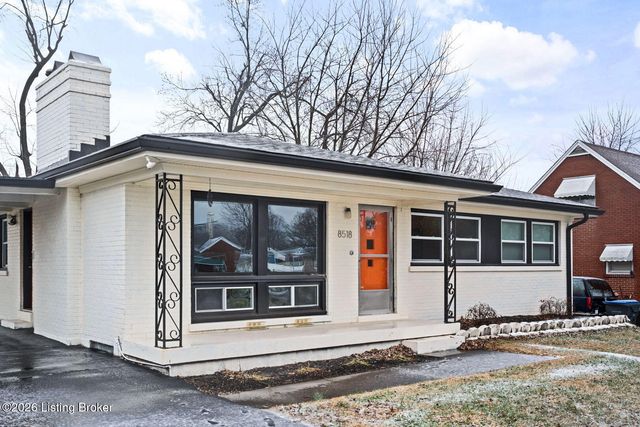 8518 Smithton Rd, Louisville, KY 40219