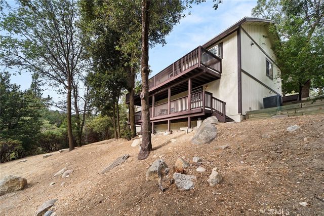 1541 Krause Lane, Lake Arrowhead, CA 92352